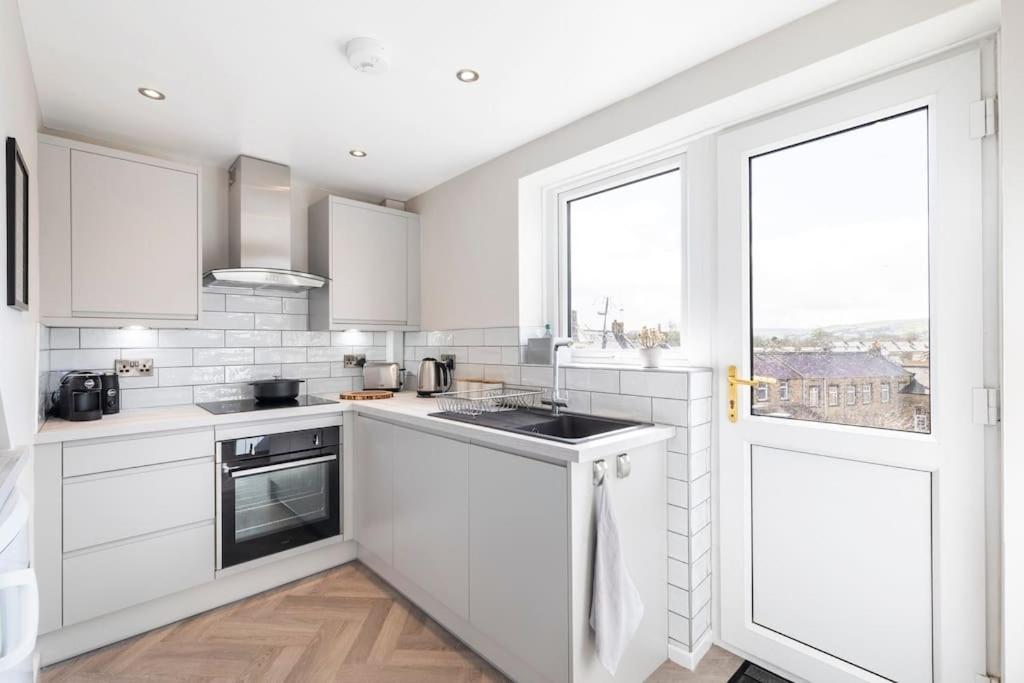 'The Cobbles' - Central, Stylish, Garden, Views Skipton Luaran gambar