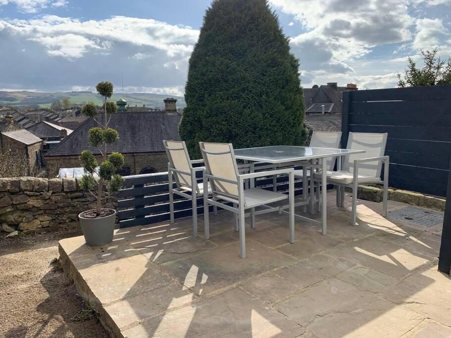'The Cobbles' - Central, Stylish, Garden, Views Skipton Luaran gambar